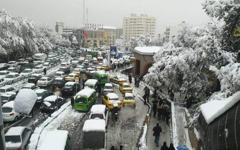 در تهران تردد نکنید؛ خیابان‌ها یخ زده است