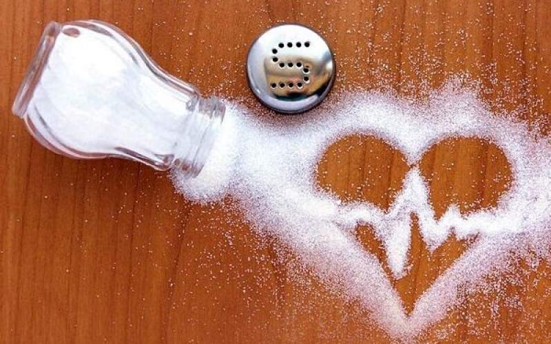 چرا باید مصرف نمک را کاهش دهیم؟