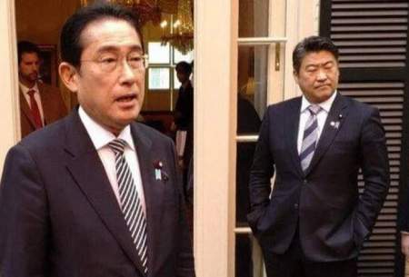 دستیار نخست وزیر ژاپن مادرش را خجالت زده کرد!