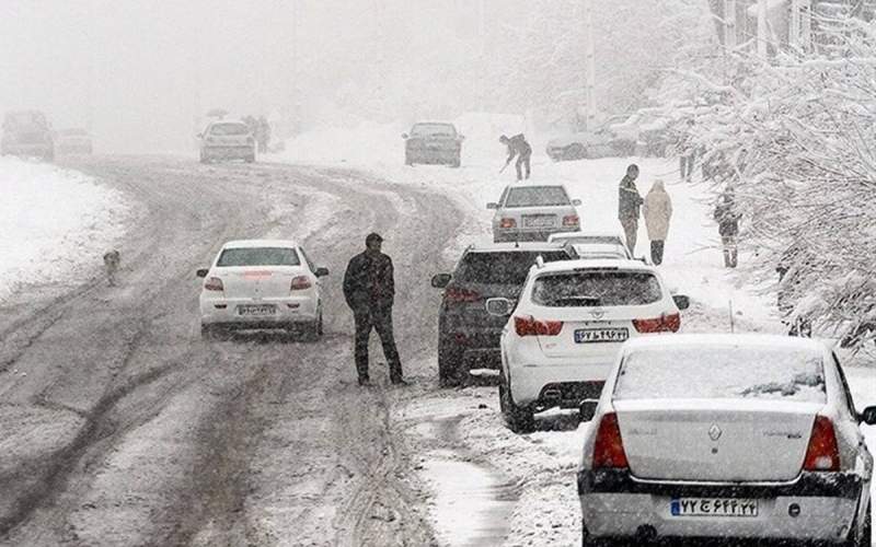 بارش برف و باران در جاده‌های ۹ استان کشور