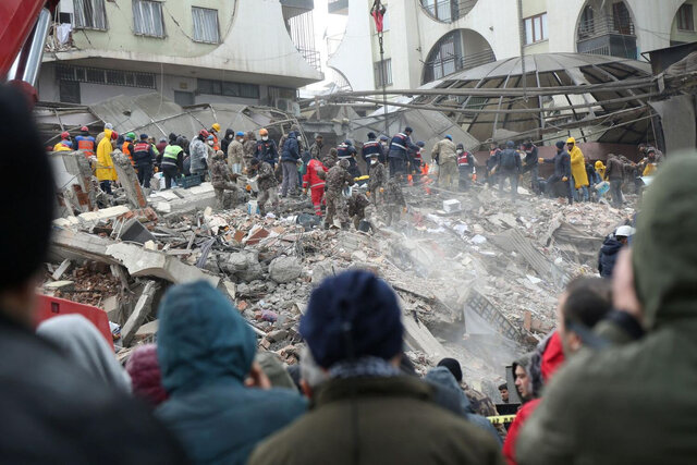 افزایش تلفات زلزله ترکیه و سوریه به بیش از ۱۷هزار تن