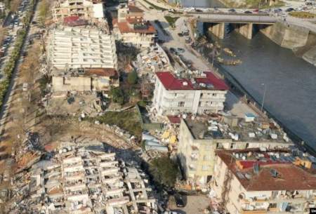 شهر‌های زلزله‌زده به آرامگاه قربانیان تبدیل شده‌اند
