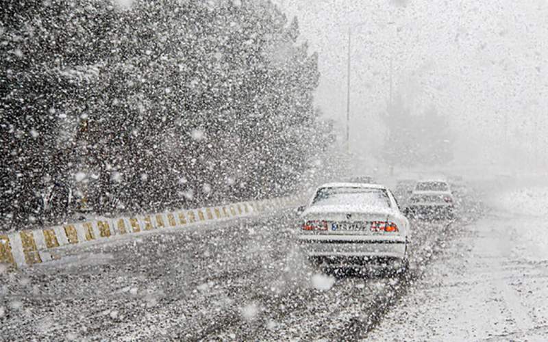بارش برف و باران در جاده‌های ۱۰ استان