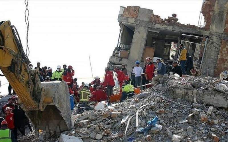 نجات بیش‌ از ۸۰۰۰ نفر از زیر آوار زلزله در ترکیه