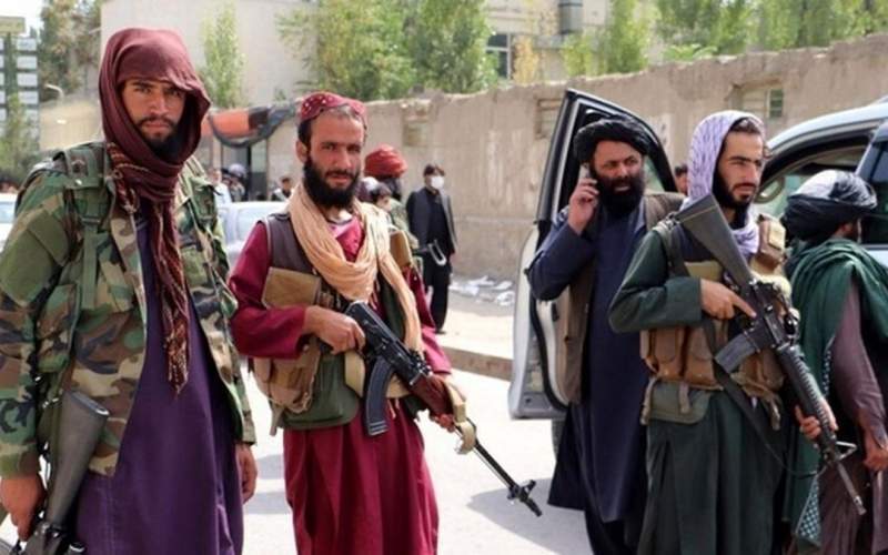 هر کی مقابل طالبان بایستد؛ خونش حلال است
