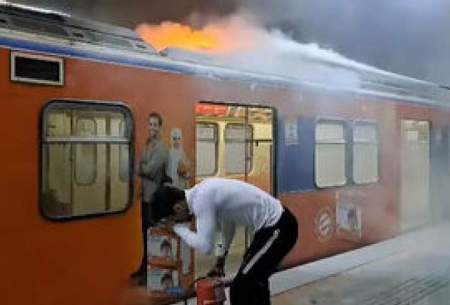 اولین فیلم از آتش‌سوزی امروز در متروی تهران