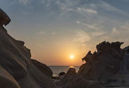زیباترین ساحل صخره‌ای خلیج فارس  