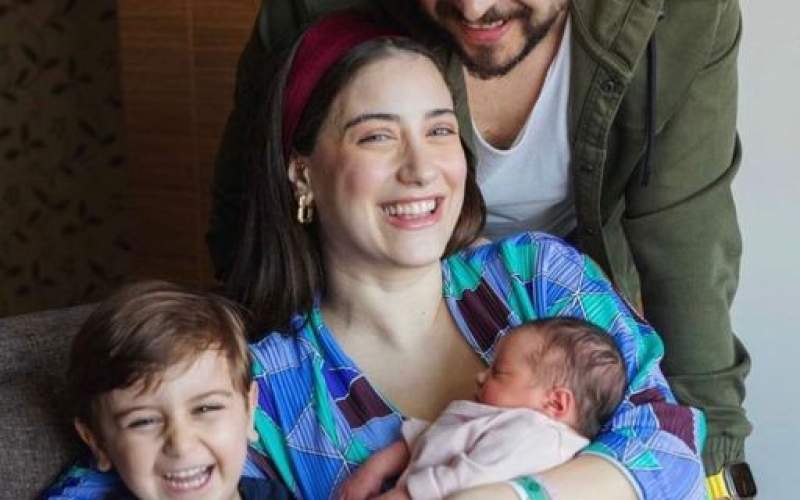 عکسِ بازیگر زن ترک با نوزاد تازه متولد شده‌اش