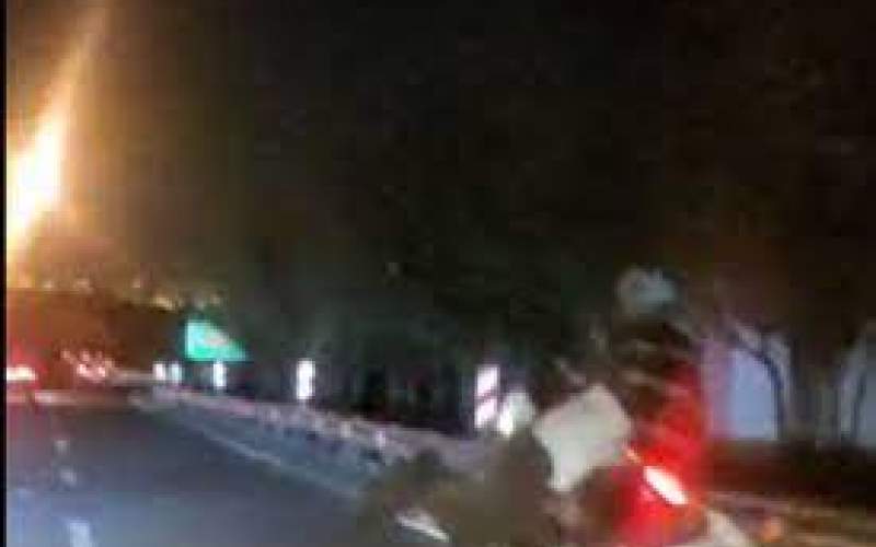 دیوانه‌بازی یک موتورسوار در بزرگراه یادگار امام