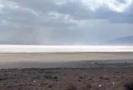ویدئویی از توفان نمک در دریاچه ارومیه