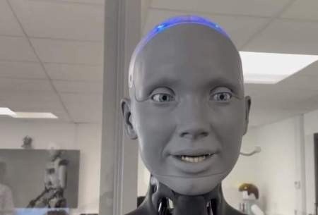 رباتی که به زبان‌های مختلف صحبت می‌کند