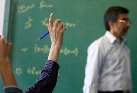 حرکت فداکارانه معلم عراقی مقابل شاگردانش