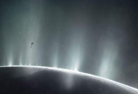 کشف جیمز وب از یک آبفشان عظیم در قمر زحل