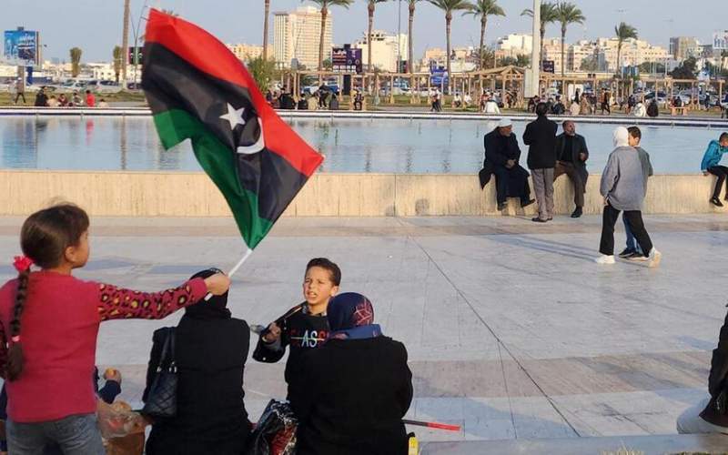 سرازیر شدن پول نفت و مراکز خرید به لیبی