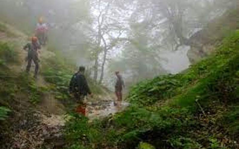۱۷ زن و مرد در ارتفاعات آستارا ناپدید شدند