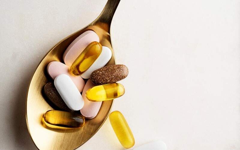 چه زمانی ویتامین‌ها را مصرف کنیم بهتر است؟