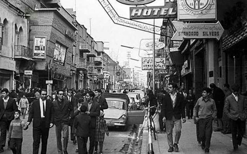 این خیابان قدیمی تهران، پاخور پادشاهان بود