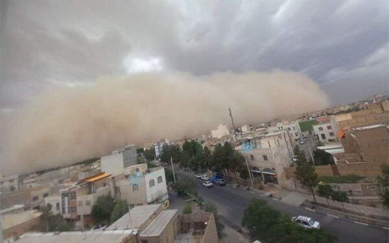 لحظه ورود طوفان وحشتناک به استان تهران