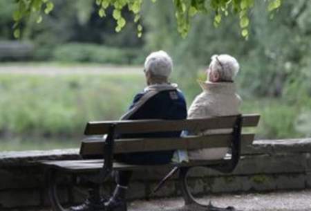 مخالفت مجلس با افزایش سن و میانگین حقوق بازنشستگی