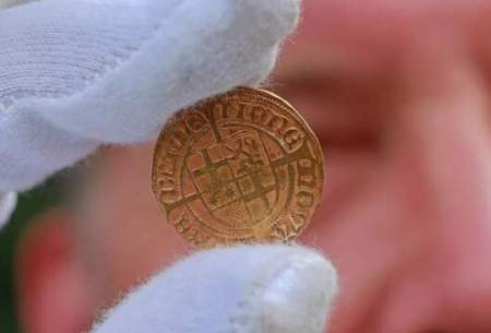 کشف سکه‌هایی که با عجله پنهان شده بودند