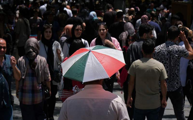 فشار تورم بر قلب ایران