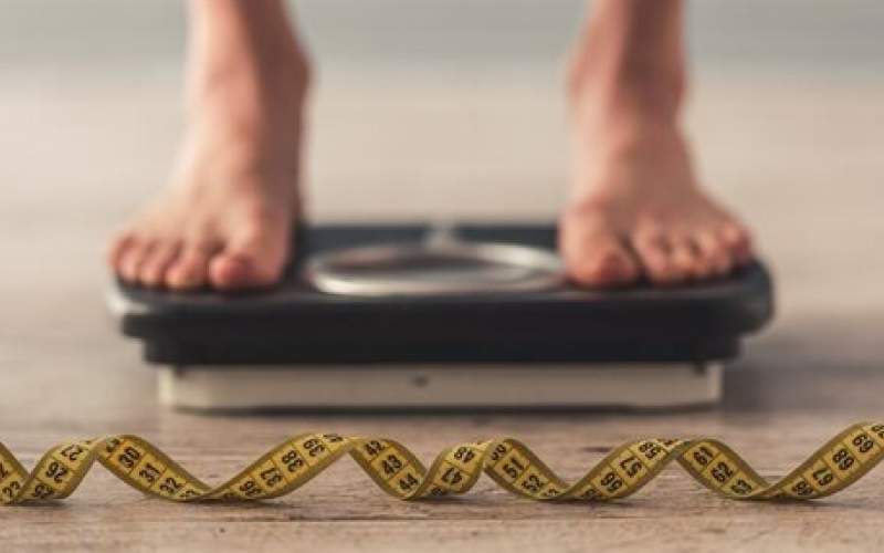 ۸ روش برای اینکه بدون ورزش وزن کم کنید