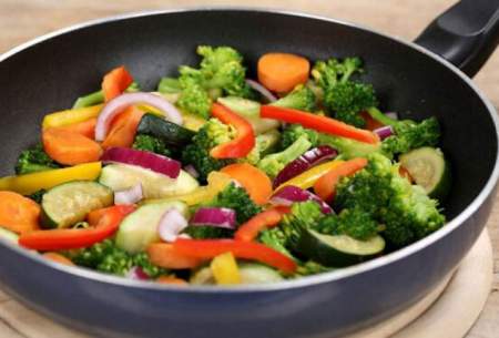 سبزیجات پخته برای ما مفیدتر است یا خام؟