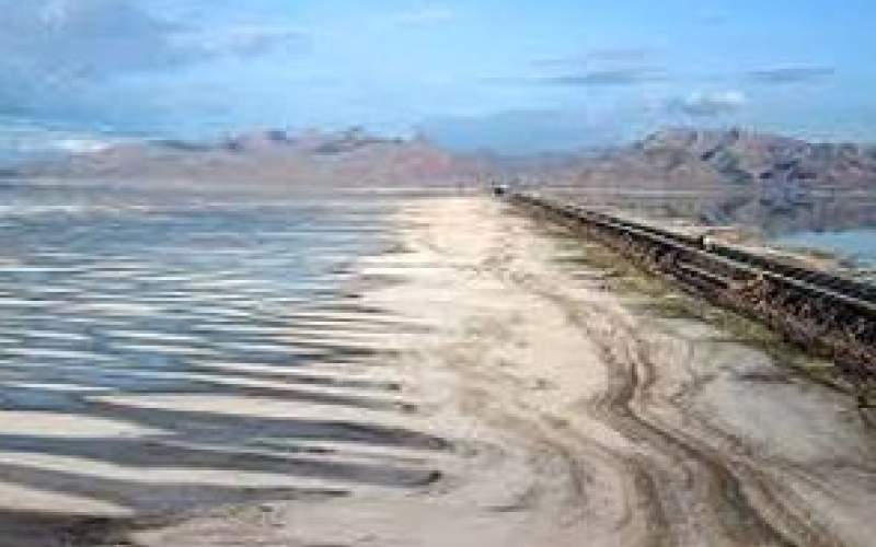 باور کنید، دریاچه ارومیه این شکلی بود/فیلم