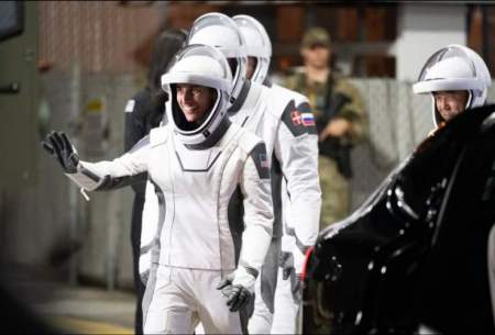 یاسمین مقبلی صبح شنبه در حال رفتن به سوی فضاپیما