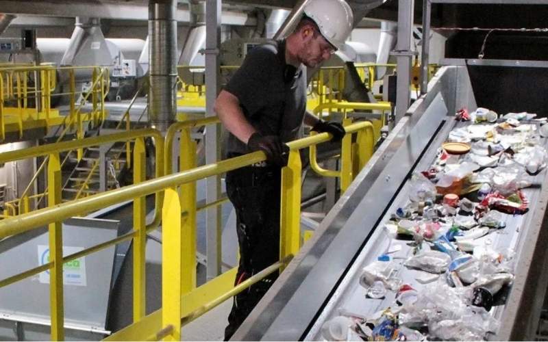 بازیافت زباله در بزرگترین مرکز بازیافت آلمان