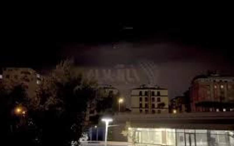 ویدئو جنجالی از یک نور عجیب در آسمان استانبول