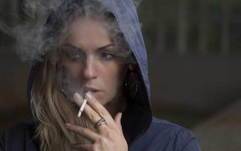 چرا سیگاری‌ها افسرده‌تر هستند؟