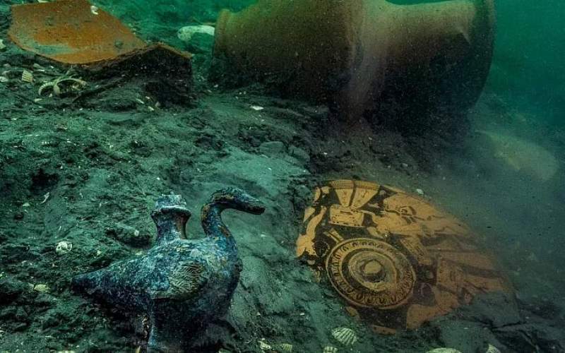 گنج بزرگ و حیرت‌انگیزی که از زیر آب کشف شد