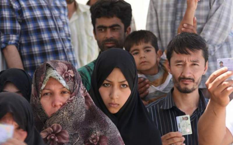 هشدار یک نماینده درباره موج ورود اتباع افغانستان