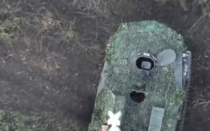 منفجر شدن تانک روس توسط پهپاد اوکراینی