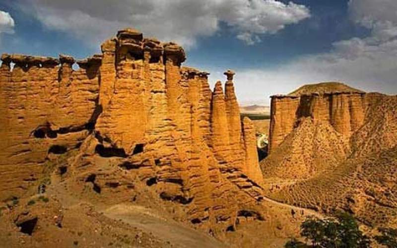 ویدئویی از رفتار بهت‌آور با یکی از آثار ملی