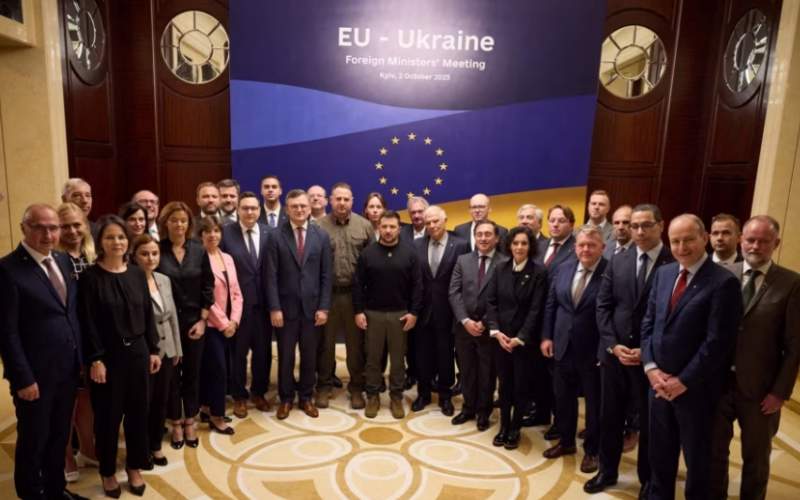 همکاری با اروپا برای پیروزی اوکراین حیاتی است
