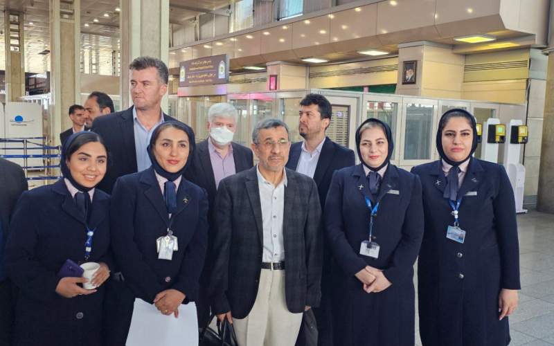 ​​​​​​​عکس؛ حضور امروز احمدی‌نژاد در فرودگاه