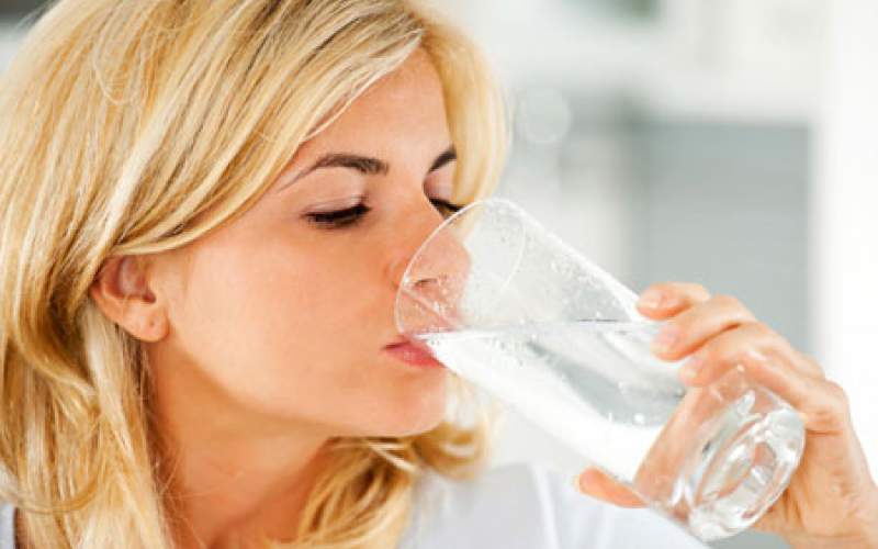 اتفاقاتی که بعد از نوشیدن آب در بدنتان می افتد
