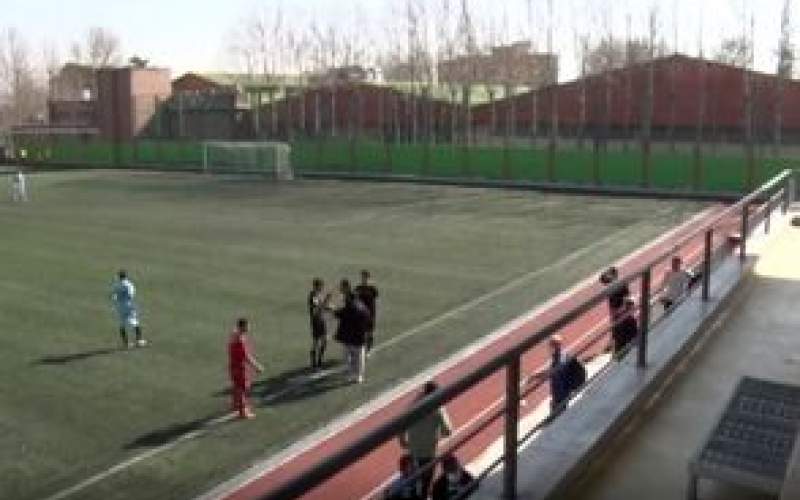 کتک کاری خونین در فوتبال ایران/فیلم