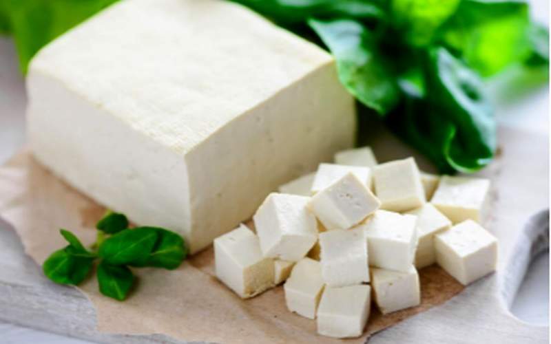 ۵ نشانه‌ایی که میگویند نباید پنیر بخورید