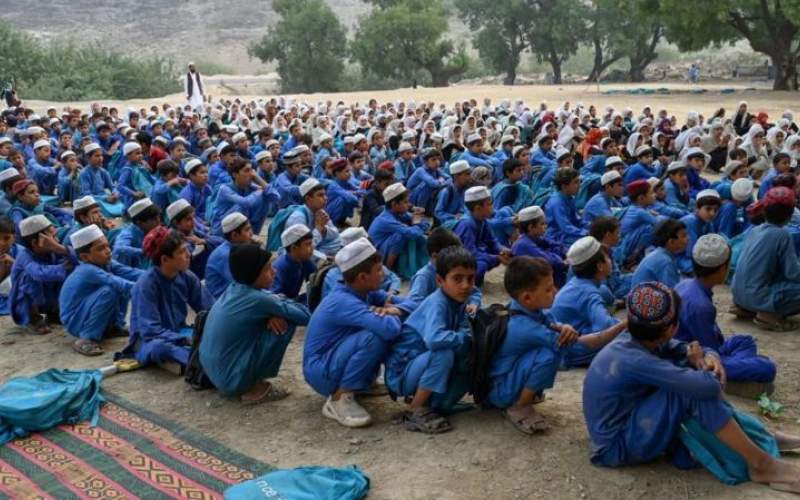  طالبان به روند آموزش پسران آسیب زد