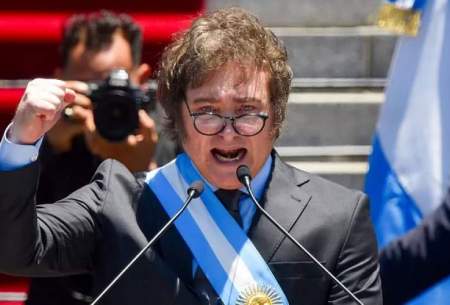 سنت‌شکنی در تحلیف ریاست ‌جمهوری آرژانتین