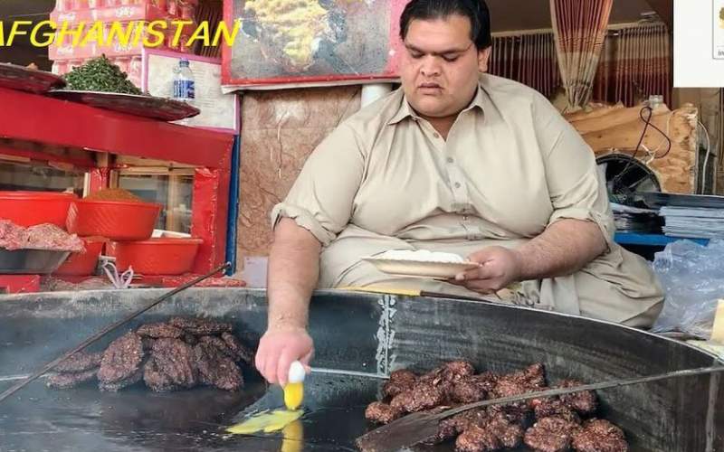 غذای مشهور خیابانی در افغانستان/فیلم