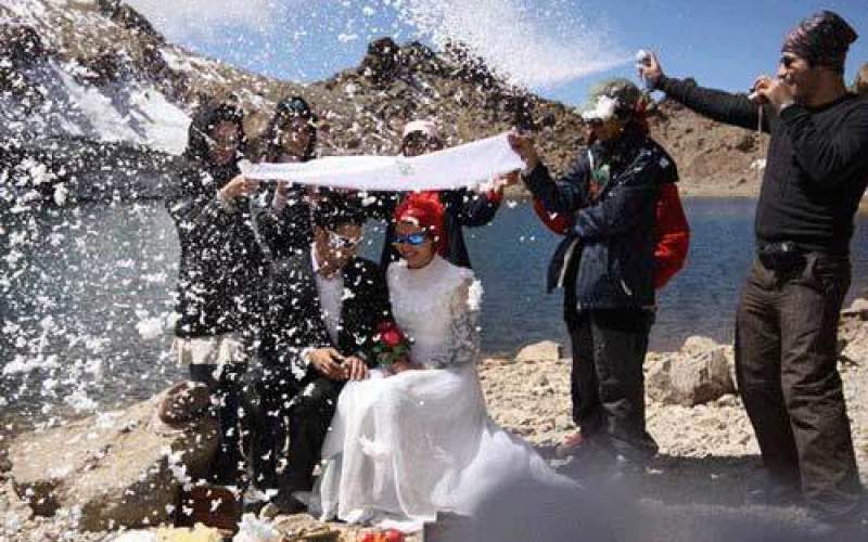 ویدئویی از کوه شاباش از یک مراسم عروسی