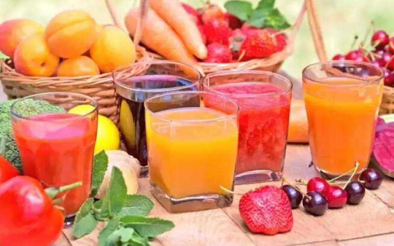 در زمستان چه آب میوه‌هایی بنوشیم؟