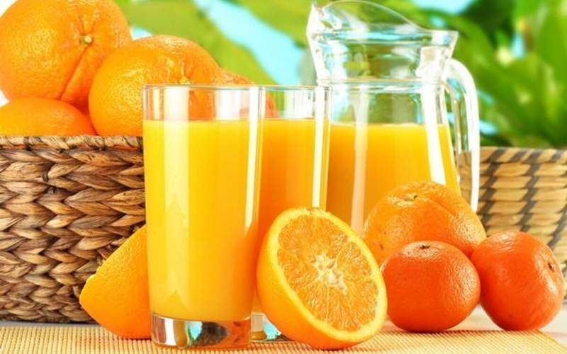 به این دلایل صبح‌ها آب پرتقال ننوشید