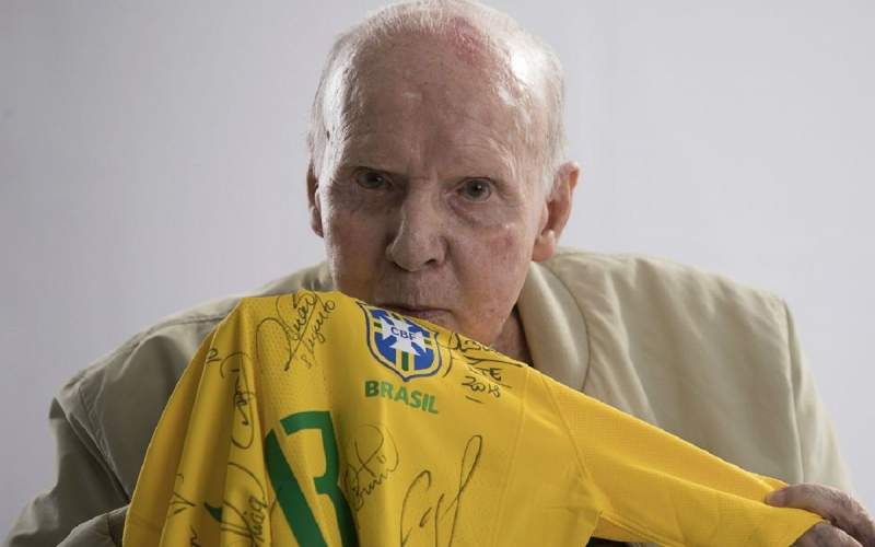 ماریو زاگالو، اسطوره فوتبال برزیل درگذشت