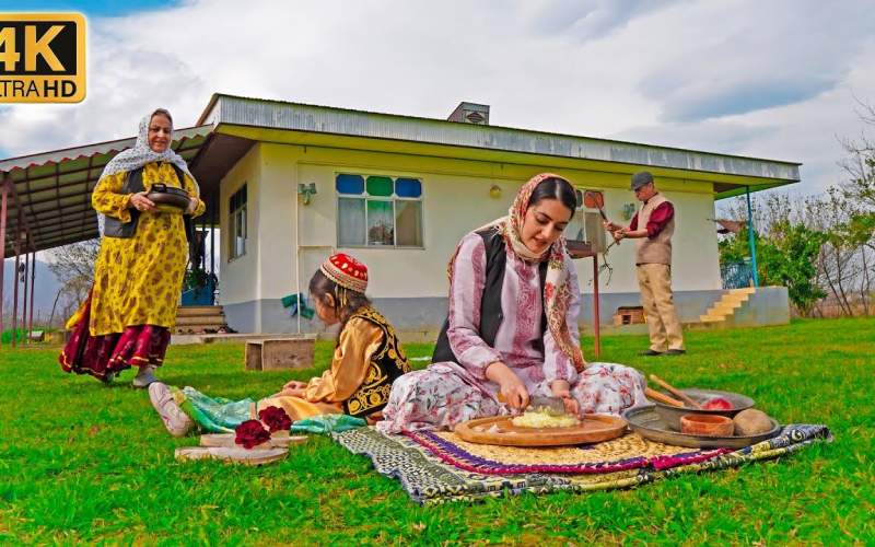 پخت مرغ ناردونی توسط خانواده روستایی