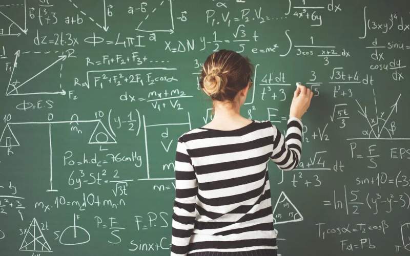 آیا دختران در ریاضی ضعیف هستند؟